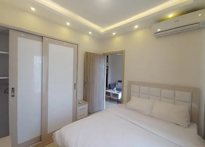 2 Bed Flat, Hurghada, Long&short